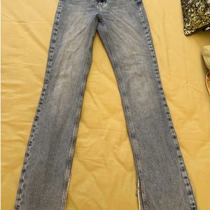 Zara Jeans