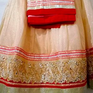 😍New Lehnga Very Elegant 😍