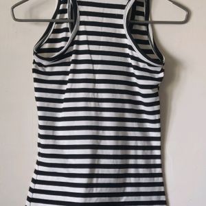 Black & White Striped Tank Top 😍