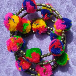 Pompom Bracelet