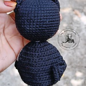 Amigurumi Batman keychain