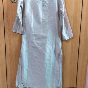 Women Grey Chanderi Silk Kurta