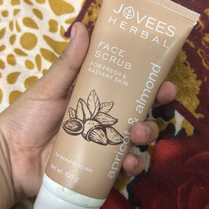 Jovees Herbal Face Scrub