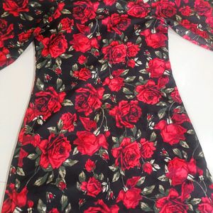 30 To 32 Bust Size Dress Very Good Condition