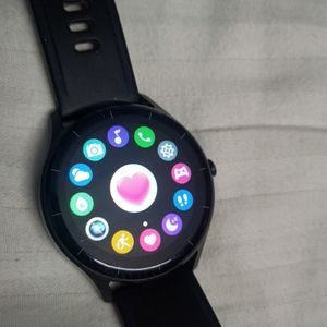 Smartwatch With Bluetooth Calling