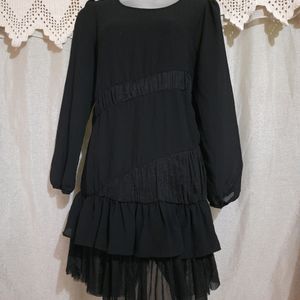 Black Flared Long Sleeves Dress