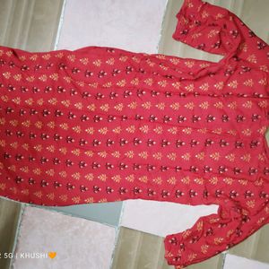 Red Kurta