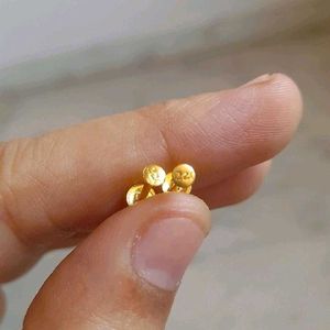 Gold 22crt Diamond Cut Studs