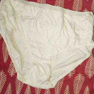 ❤️Pure White 🤍 Women's Daily Wear Brief/Panty