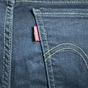 Levis Skinny Fit Stretchable Jeans