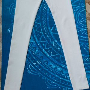 White Colour Designer Leggings