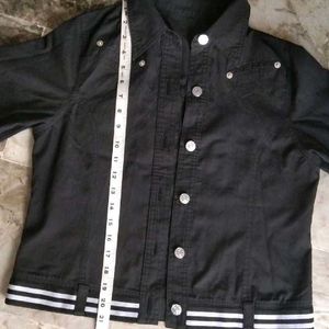 Black stylish short jacket for girls/ women