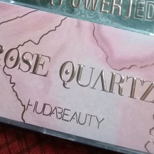 Huda Beauty Rose Quartz Eyeshadow Palette