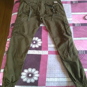 Almost New And Unused Cargo Pant