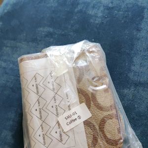 🌟🌟 Price Drop 🌟🌟Gucci Wallet For Women Unused