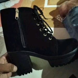 Black Boots For Women