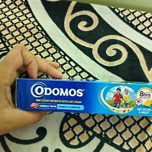 Odomos