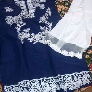 Women Kurta Set Like New With Tag 450