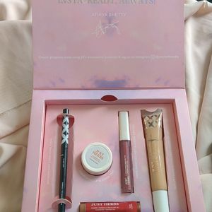 Just Herbs Makeup Kit