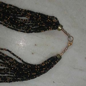 Black Decent Necklace