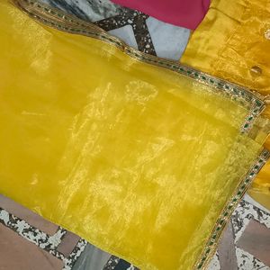 Yellow Lahanga And Dupatta With Blouse Fabric