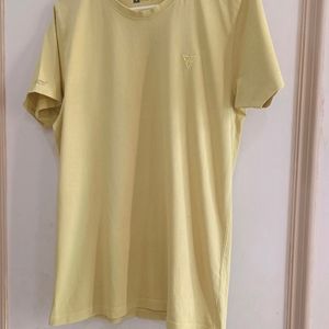 Lemon Colour T-shirt In Good Condition