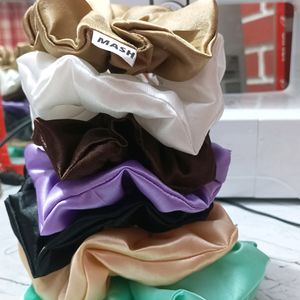 Satin Scrunchies Set Of 7 (Buy 6 Get 1 Free 🥳)