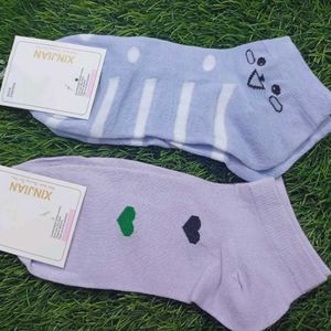 2 Socks 🧦 Set