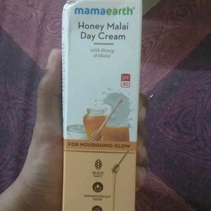 Mamaearth Honey Malai Day Cream