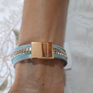 Women Diamond Studded Bracelet