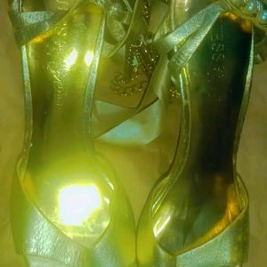 Stylesh Heels Golden