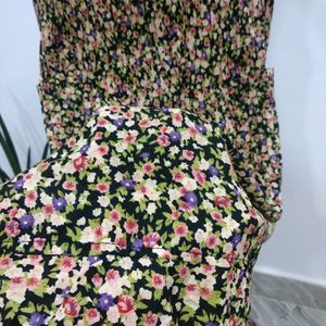 Floral Pocket Shift Dress