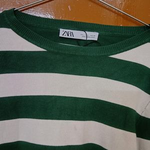 Zara Green And White Full Sleeves Winter Top