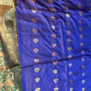 Double Color Saree With Ready Made Blause