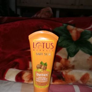 Lotus Safe Sun DeTan After-Sun Face Scrub.