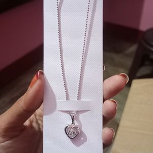 Korean Love Pendant