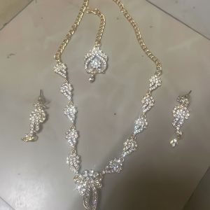 Necklace Set