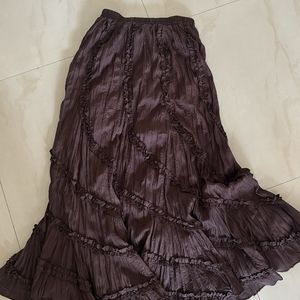 Long Skirt With Frills Design