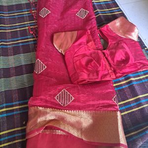 Organza Saree,Completely New,Red Color