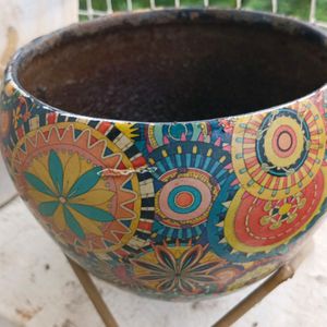 Metal Flower Pot With Stand | Colourful Gamla