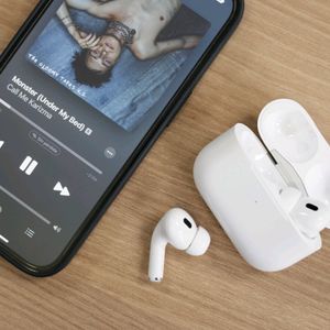 Airpods Pro 2nd Generation White Wireless Earphone