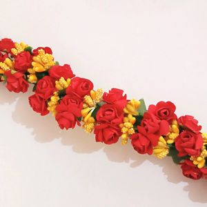 Floral Hair Accessories for Festive Season | Floral Jewelry Store