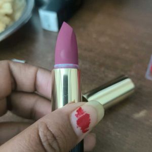 Giordani Gold Iconic Matte Lipstick SPF 15