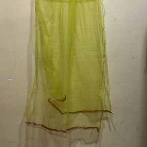 *Price Drop*Green Festive Wear Kurta Set Size M