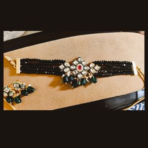 Kundan Choker Set