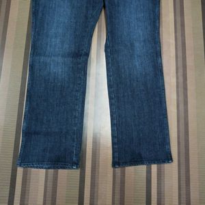 DG-70 Size-40 Straight Jeans