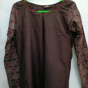 Cotton Silk Kurta With Ajrakh Sleeves