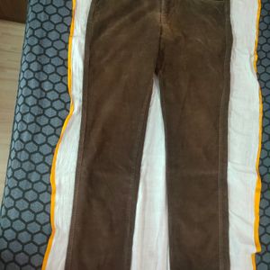 Slim-fit Cortrise Trouser With Brown Colour...Eleg