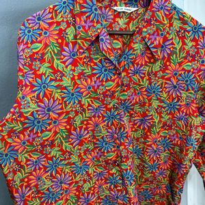 Vintage floral printed shirt