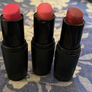 Set Of 2 Faces Canada Lipstick